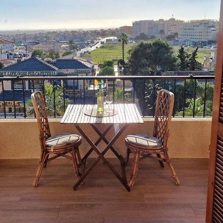 Cozy Apartment With Sea View Torrevieja Ngoại thất bức ảnh